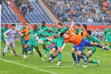 乐鱼官网-泰山队赛后评分，克雷桑连场最高分，瓦科全场最低分，勉强及格